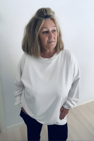 Sweatshirt - PINK. Loud & Proud.