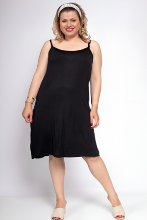 Let og Strækbar Sommer Stropkjole – Perfekt som Underkjole eller Alene