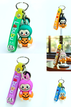 Labubu med græskar - Nøglering