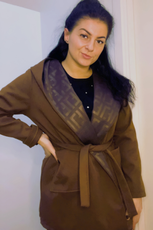 Elegant Bindejakke med hætte Onesize – Tidløs & Stilfuld