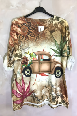 ✨ Sød Printbluse med Vintage Bil & Let Glitter ✨