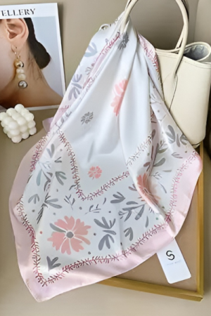 ✨ NYHED – Petit Rose Tørklæde 70x70 cm ✨