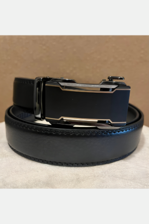 Eksklusivt herrebælte 125 cm – Sort med gulddetaljer