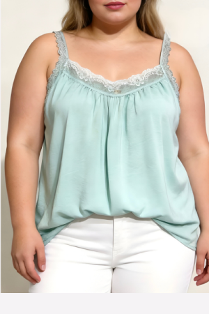 Feminin top med blondekant i mint